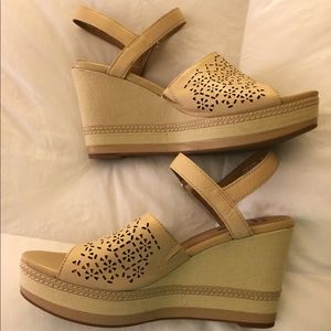 Clark's Size 8.5 Wedges